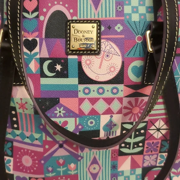 Dooney & Bourke - Disney It's a Small World - Shoulder Bag - Picture 6 of 16